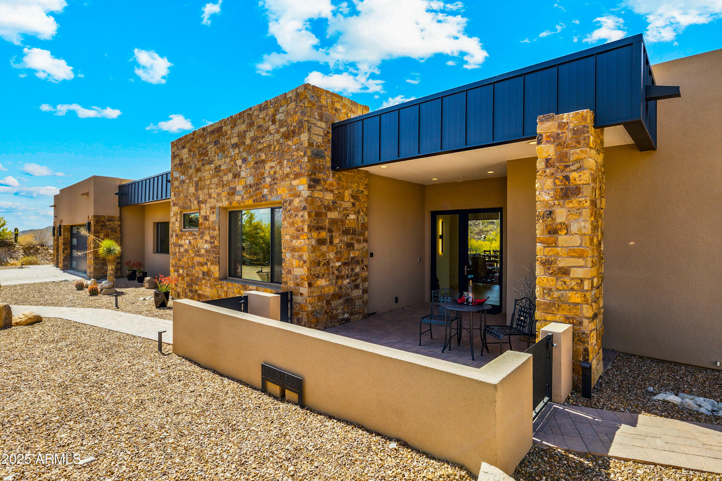 Property Photo: 1305 W Tortolita Mountain Circle AZ 85755
