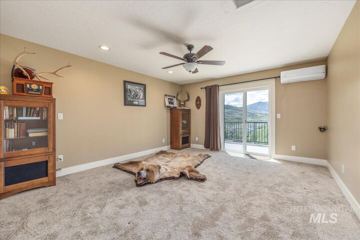 Property Photo:  120 S. Riverside Dr.  ID 83629 