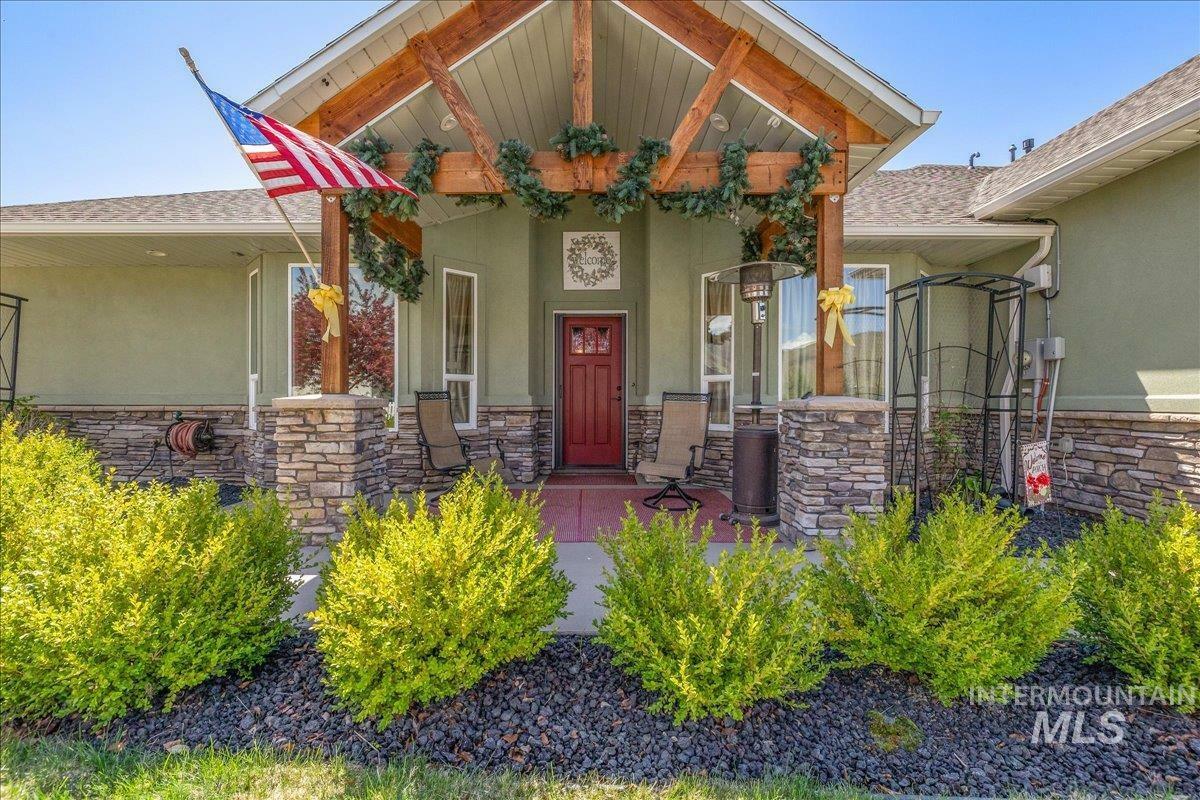Property Photo: 120 S. Riverside Dr. ID 83629