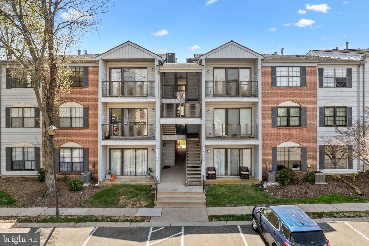 81 Fisher Drive  Franklin Park NJ 08823 photo