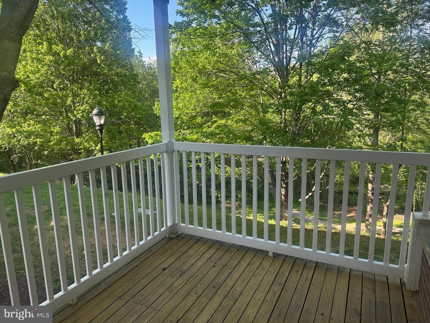 Property Photo:  909 Hillside Lake Terrace 503  MD 20878 