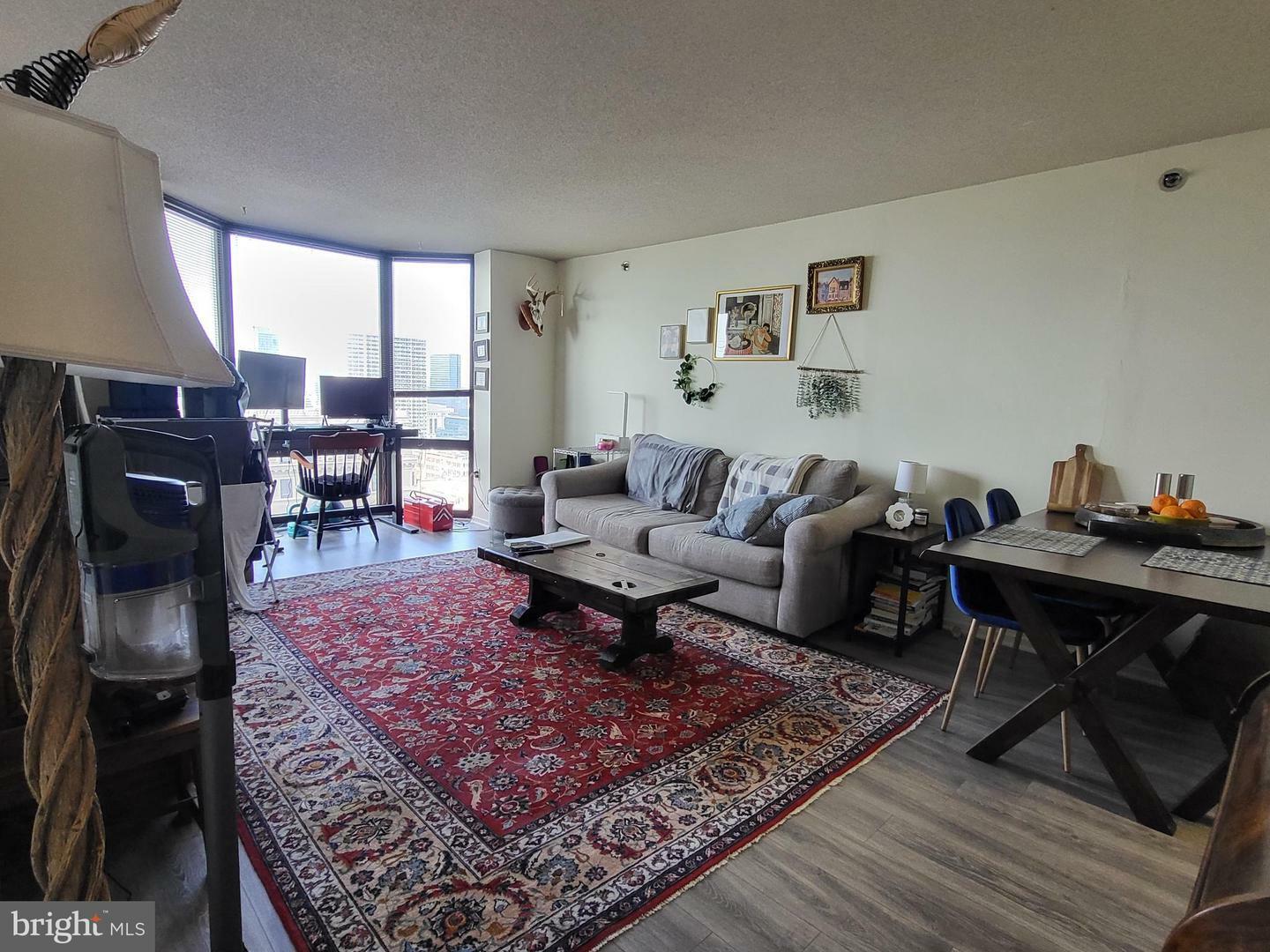 Property Photo: 2020 Walnut Street 21K PA 19103
