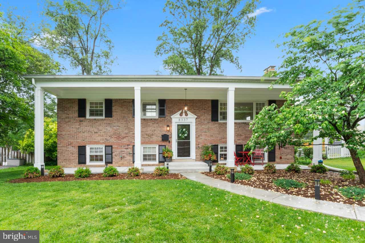 Property Photo:  8337 Stockade Drive  VA 22308 