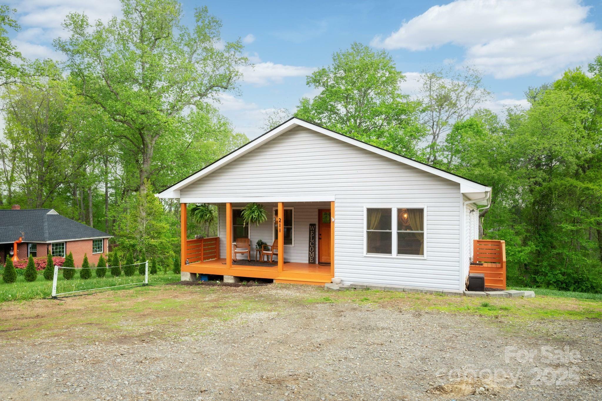 Property Photo: 211 Sidewinder Lane NC 28806