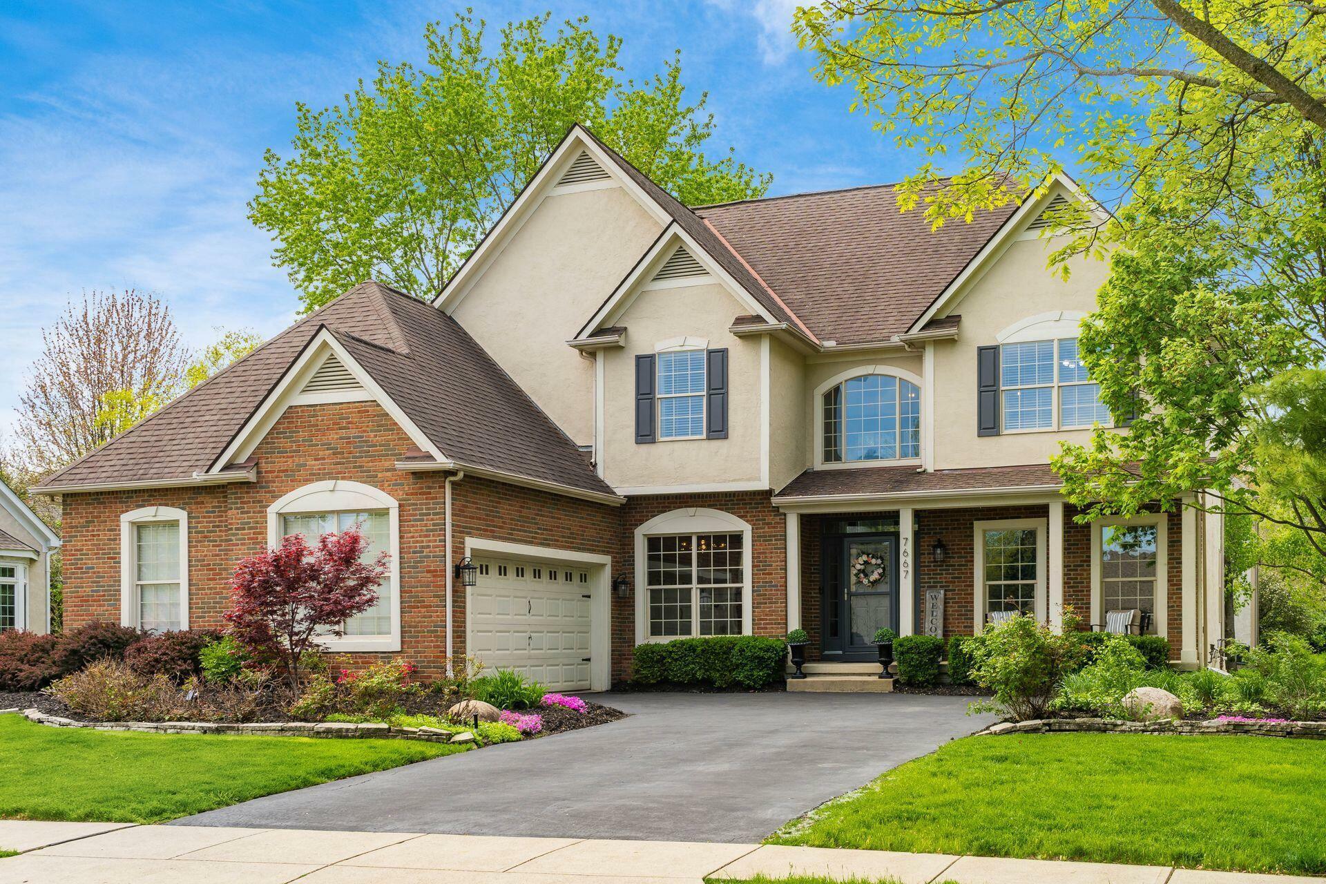 Property Photo: 7667 Wryneck Drive OH 43017
