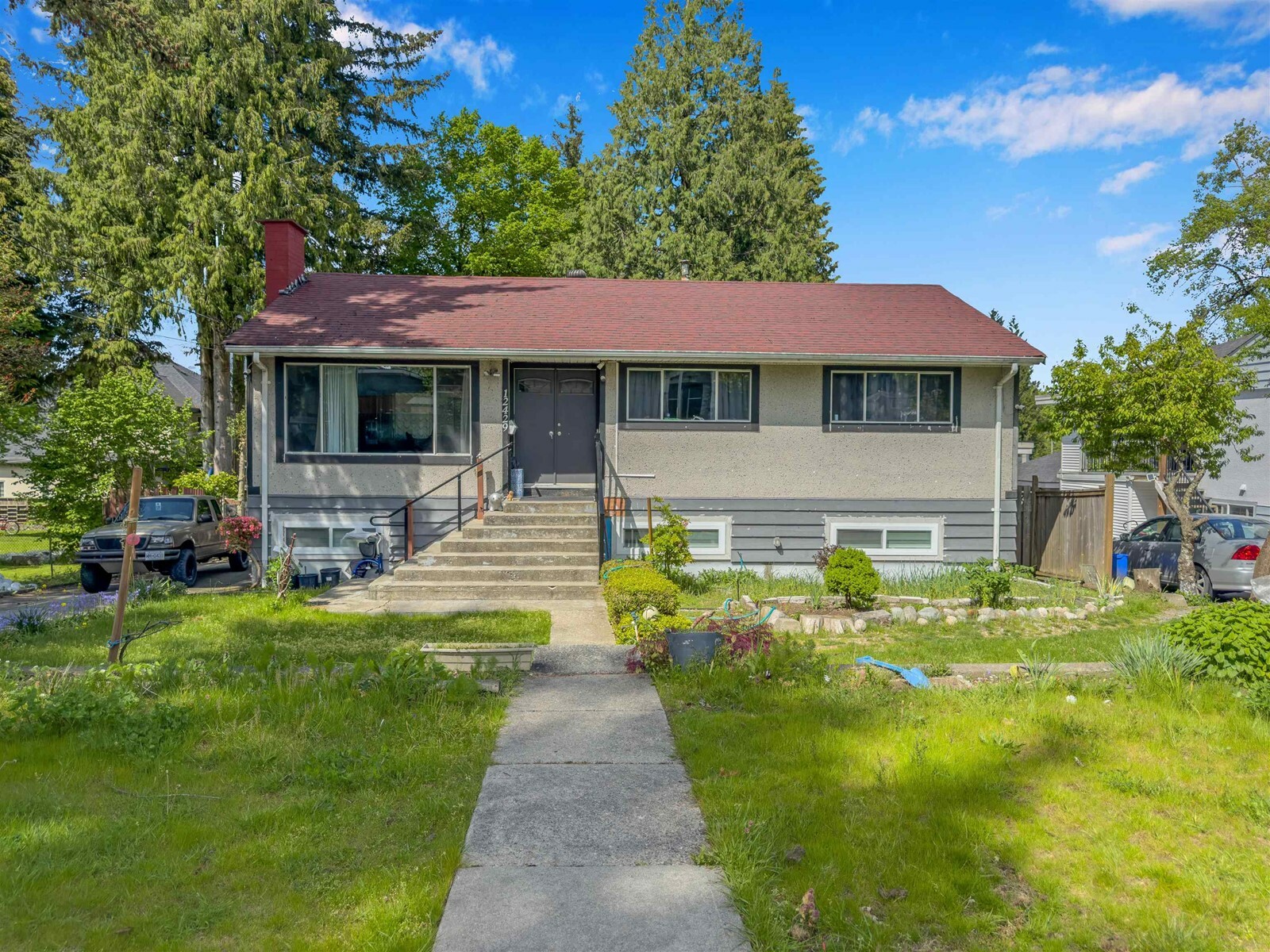 Property Photo: 12429 99 BC V3V 2P1