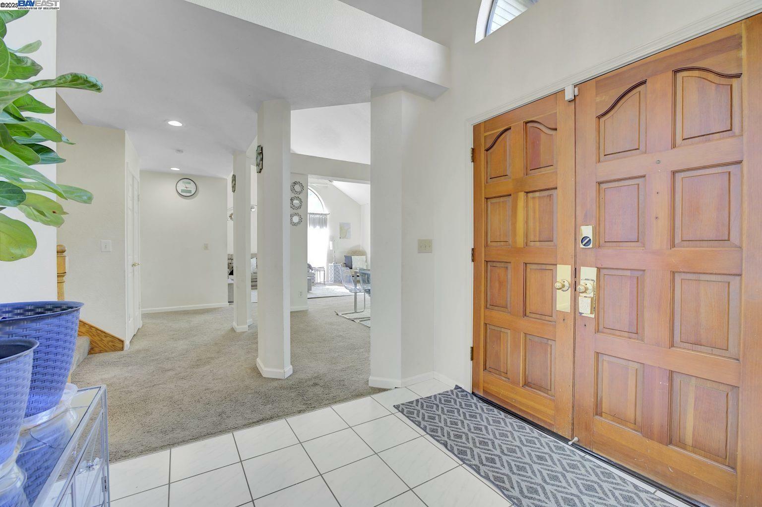 Property Photo:  38179 Acacia Ct  CA 94536 