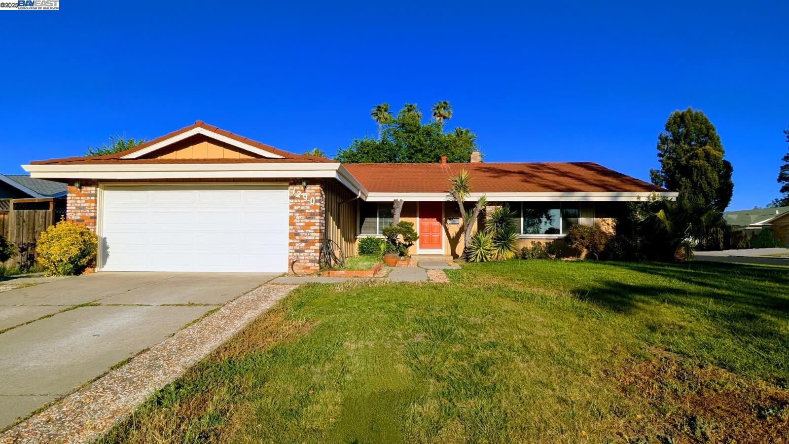 Property Photo:  1290 Vienna Street  CA 94550 