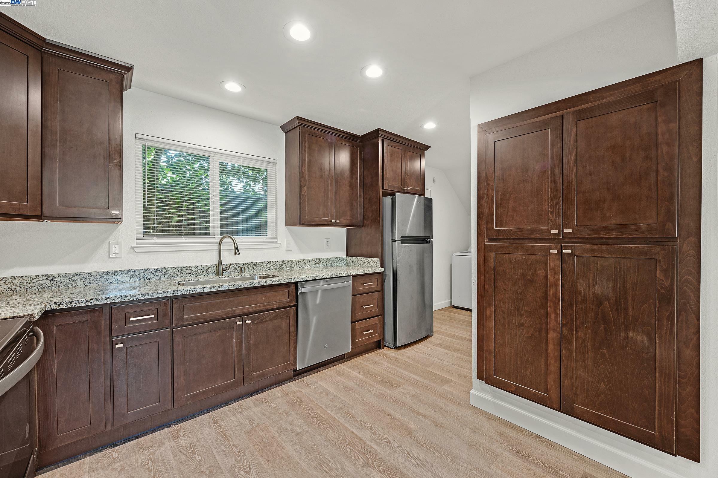 Property Photo: 80 Portola Way 104 CA 95376