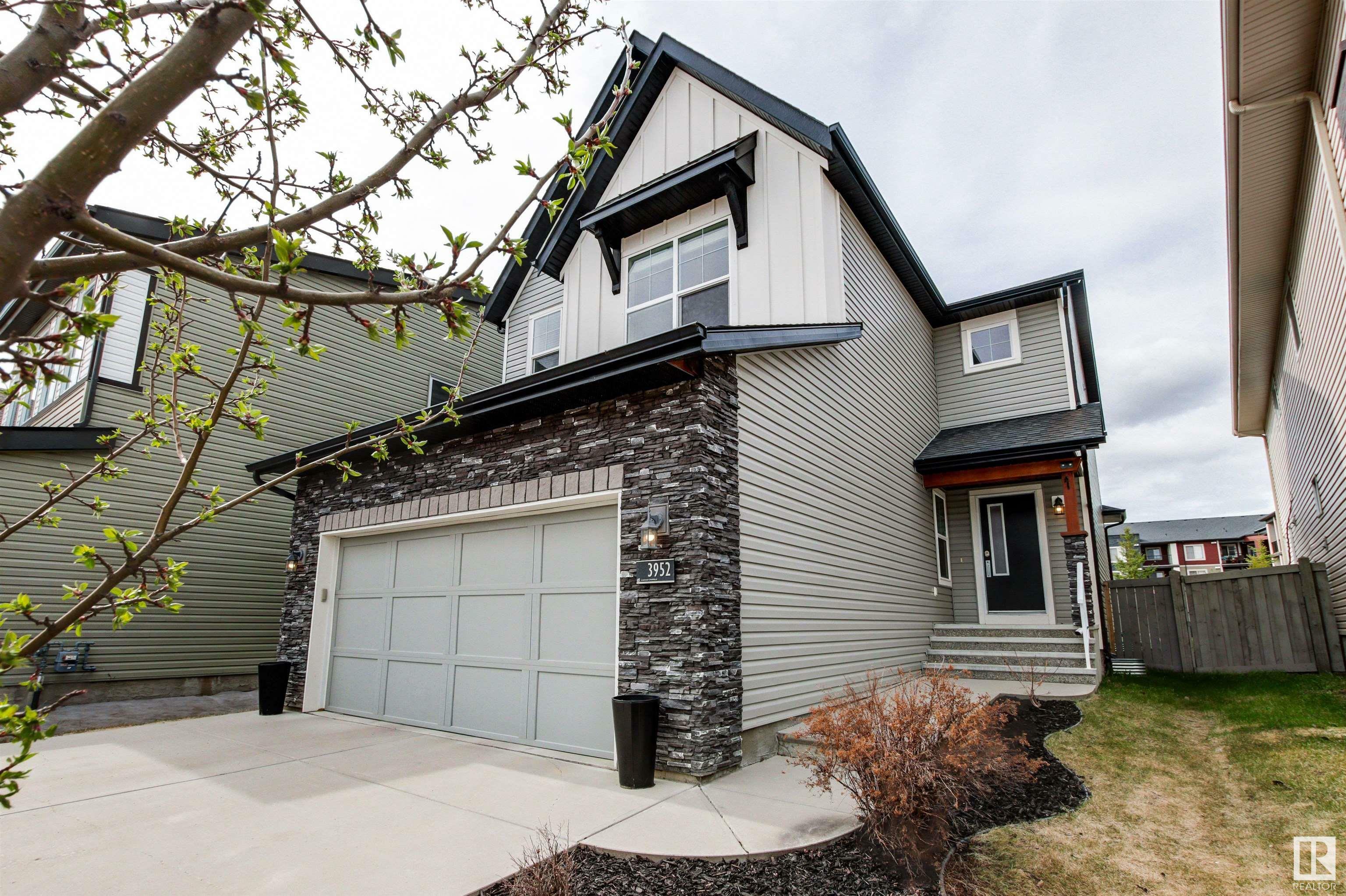 Property Photo: 3952 Claxton Loop SW AB T6W 1Y7