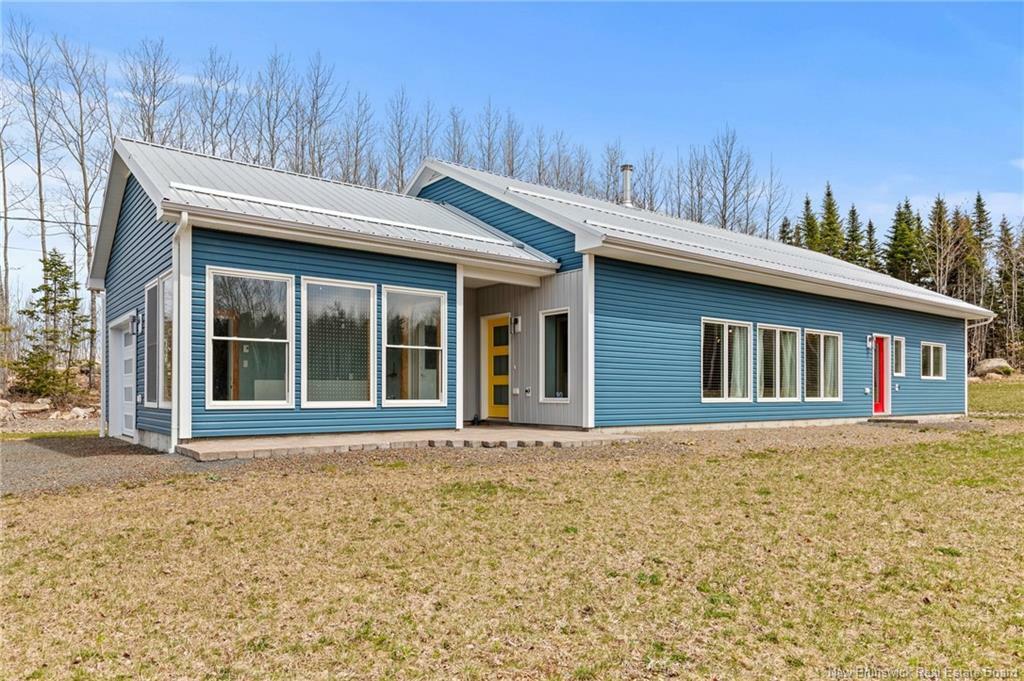 Photo de la propriété: 90 Munner Drive NB E3A 9M9