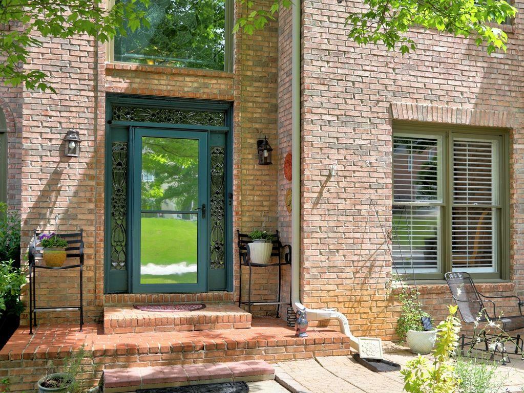 Property Photo: 5105 Tynewick Trace NE GA 30075