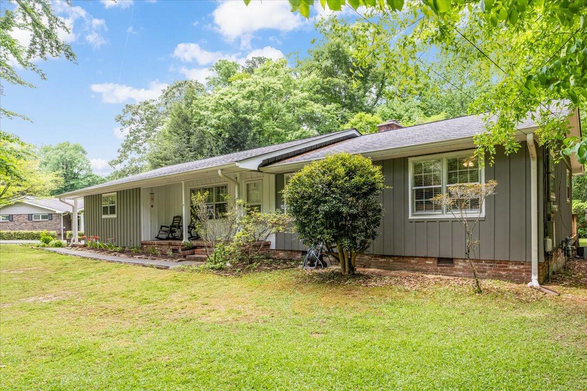 Property Photo: 704 Dogwood Circle GA 30728