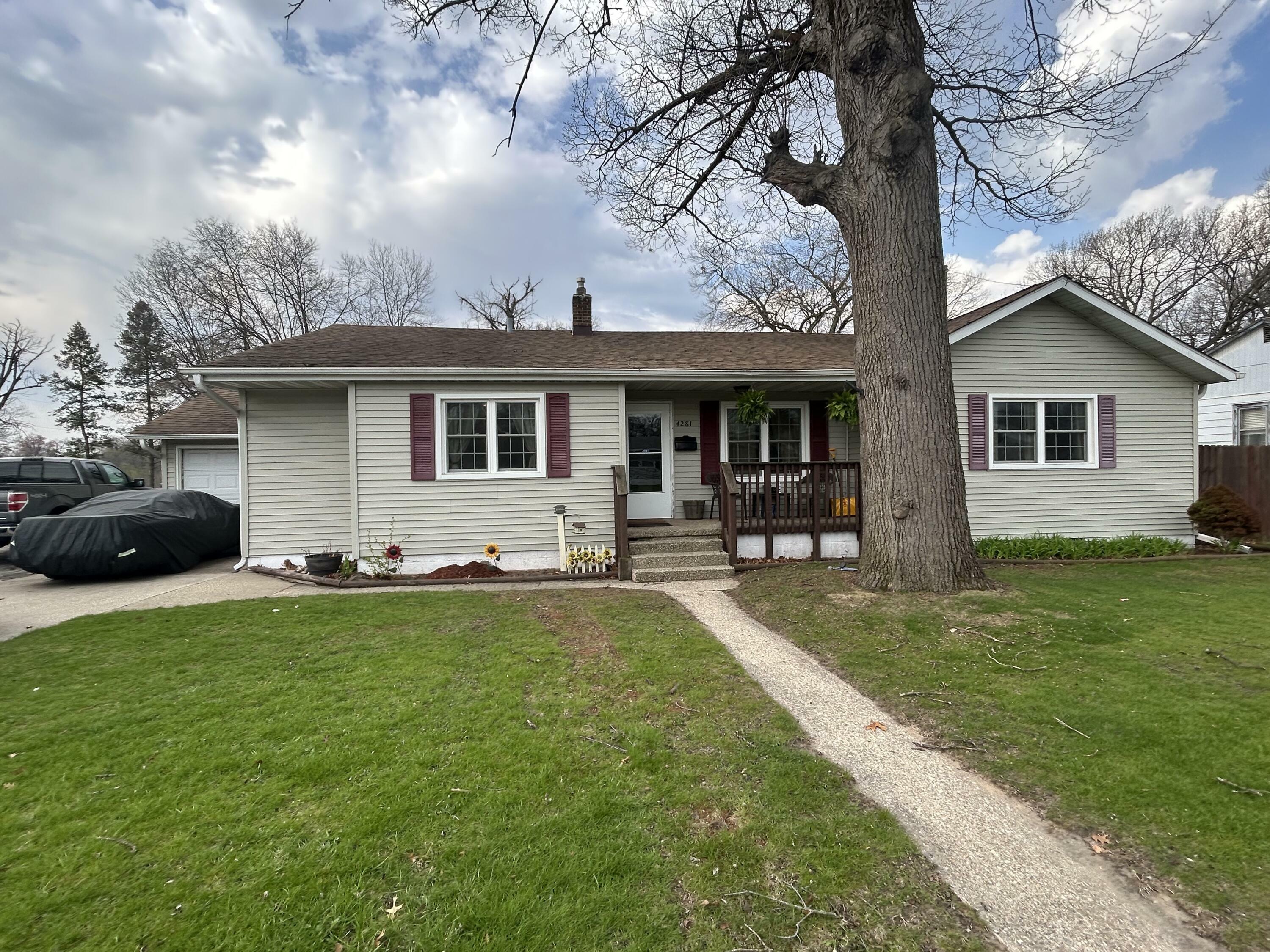 Property Photo: 4281 Park Avenue IN 46405