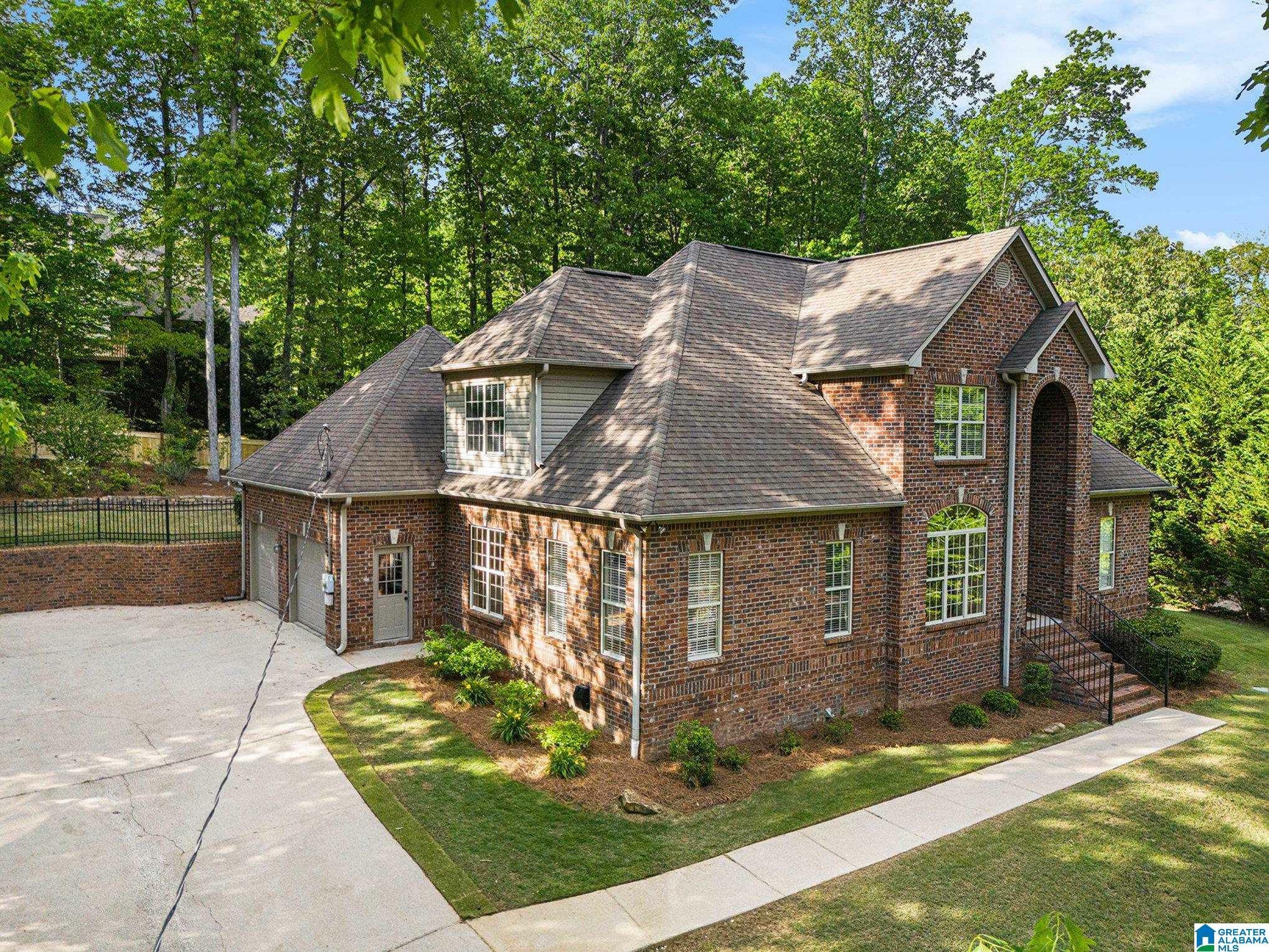 Property Photo: 8064 North Lake Drive AL 35173