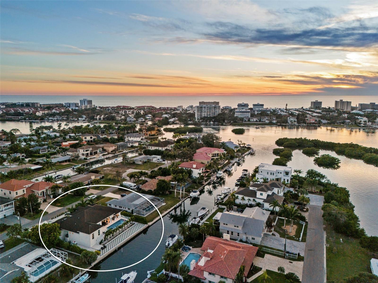 Property Photo: 1643 Stanford Lane FL 34231
