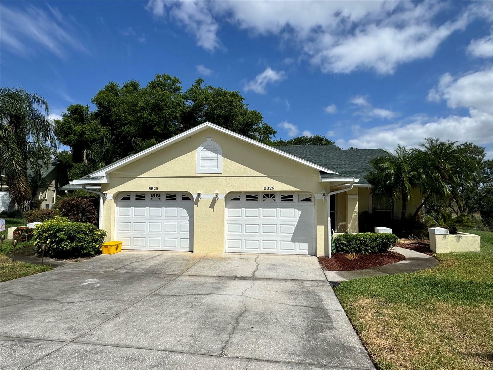 Property Photo: 8829 Courtyard Lane FL 34736