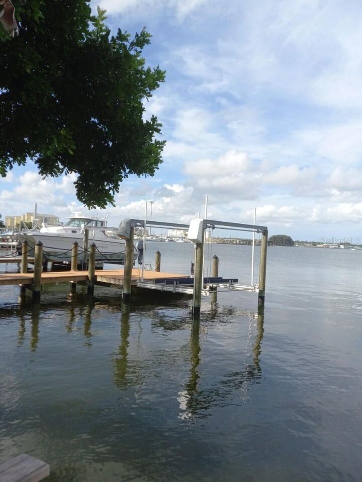Property Photo:  14555 N Bayshore Drive  FL 33708 
