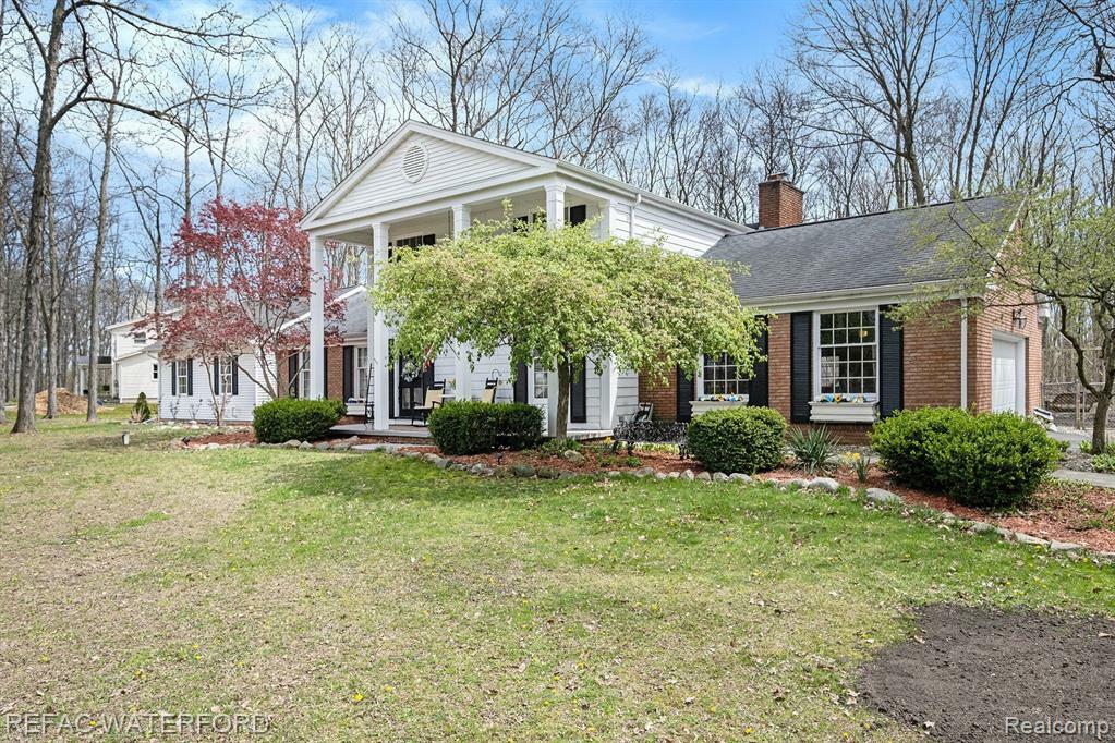 Property Photo: 1900 Maplewood Drive MI 48867 9082