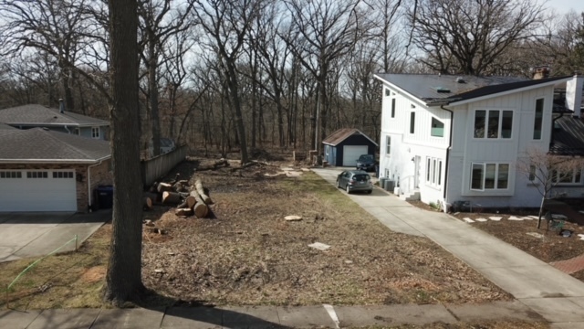 Property Photo: 910 N Brainard Avenue IL 60526