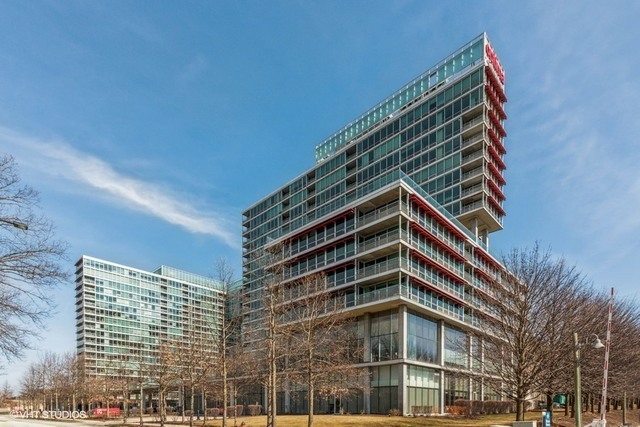 Property Photo: 9715 Woods Drive 709 IL 60077