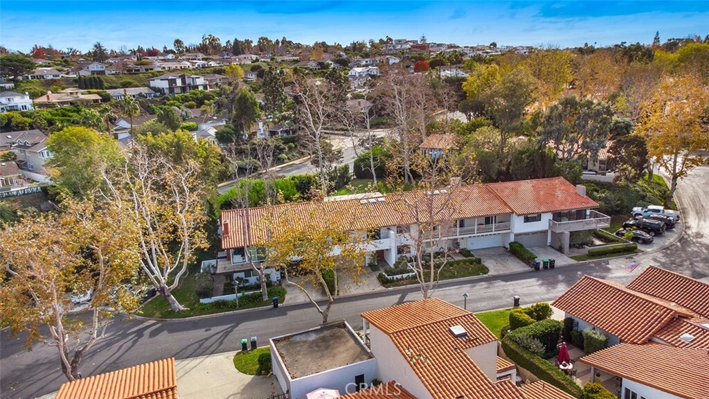 Property Photo: 2952 Quedada CA 92660