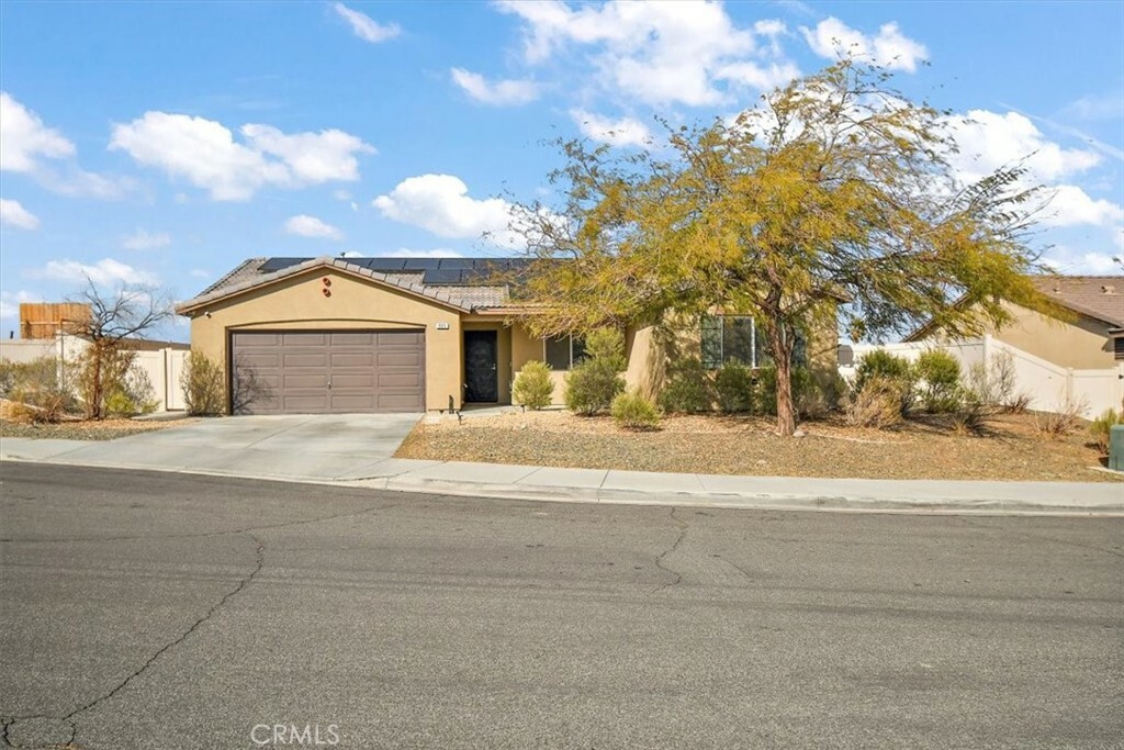 Property Photo: 905 Broadway Avenue CA 92311
