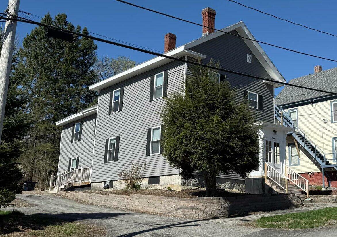 16 Highland Avenue  Bangor ME 04401 photo