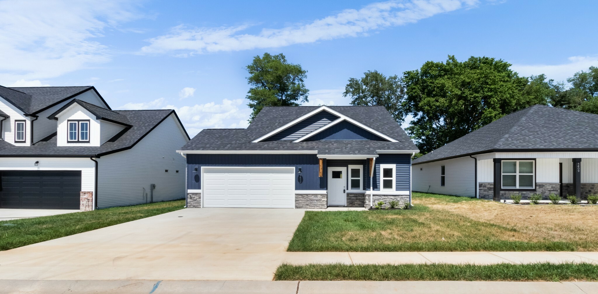 Property Photo: 1413 Dan Brown Dr TN 37042
