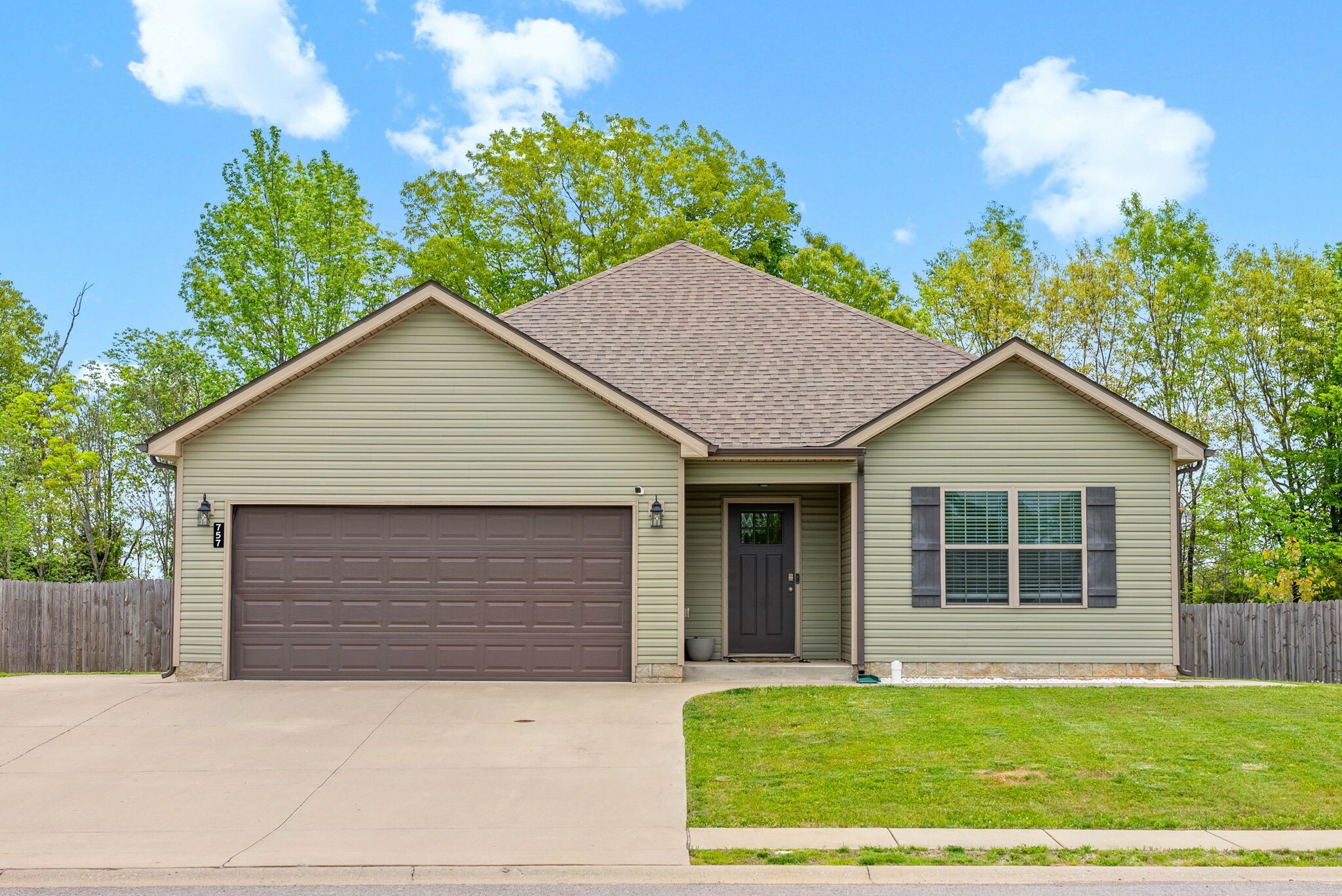 Property Photo: 757 Tidwell Dr TN 37042