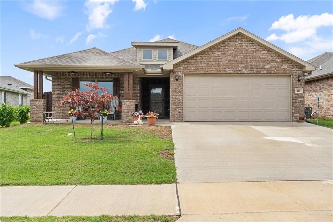 Property Photo: 406 NW 59th Avenue AR 72713