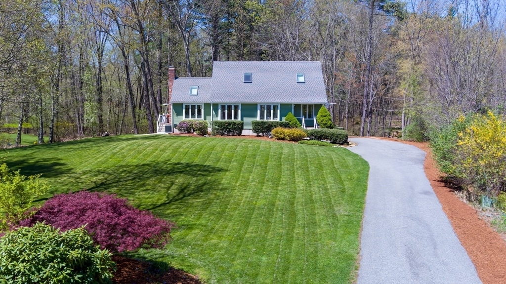 Property Photo:  14 Galahad Way  MA 02356 
