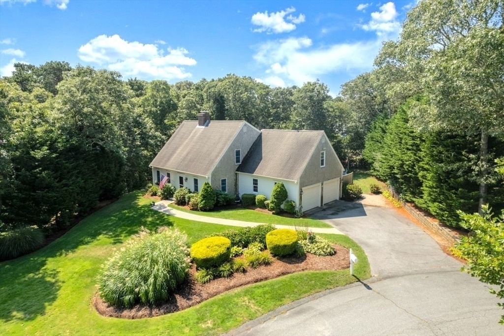 Property Photo:  19 Windward Walk  MA 02646 