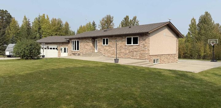 Property Photo: 53515 Range Road 165A AB T7E 3K9