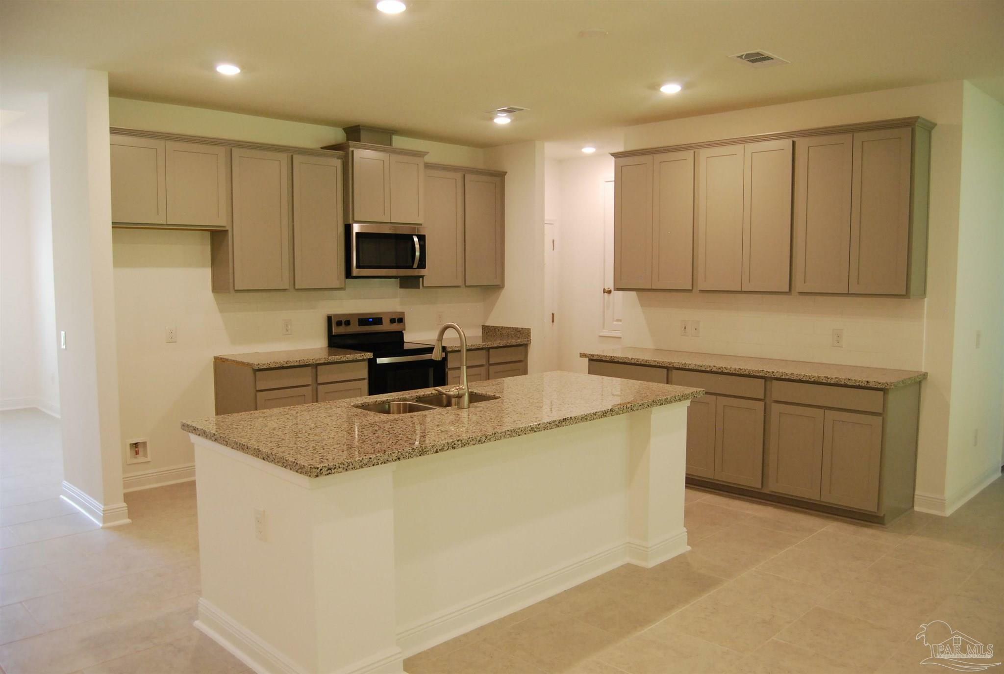 Property Photo:  7749 Piper Cir  FL 32583 