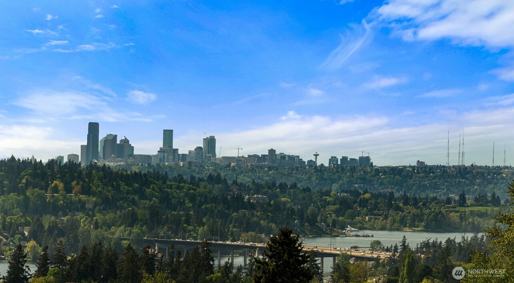 Property Photo: 13445 SE 43rd Street WA 98006