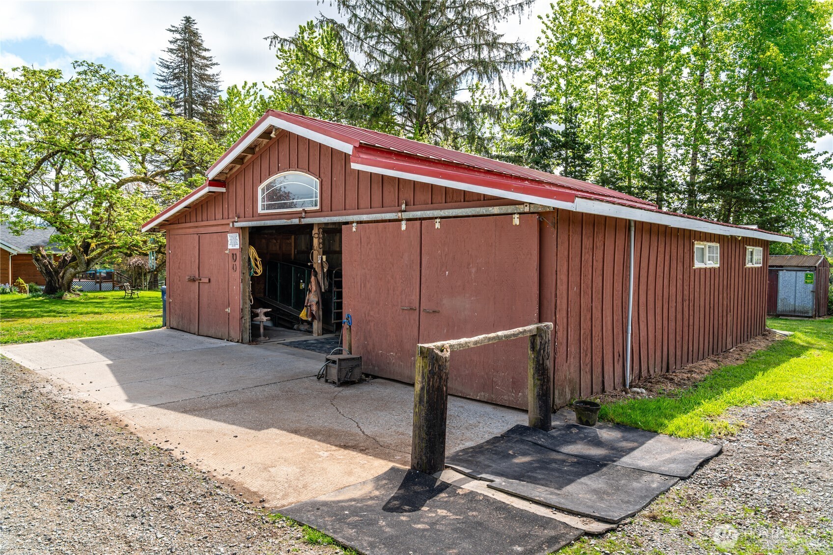 Property Photo: 28405 59th Avenue NE WA 98223