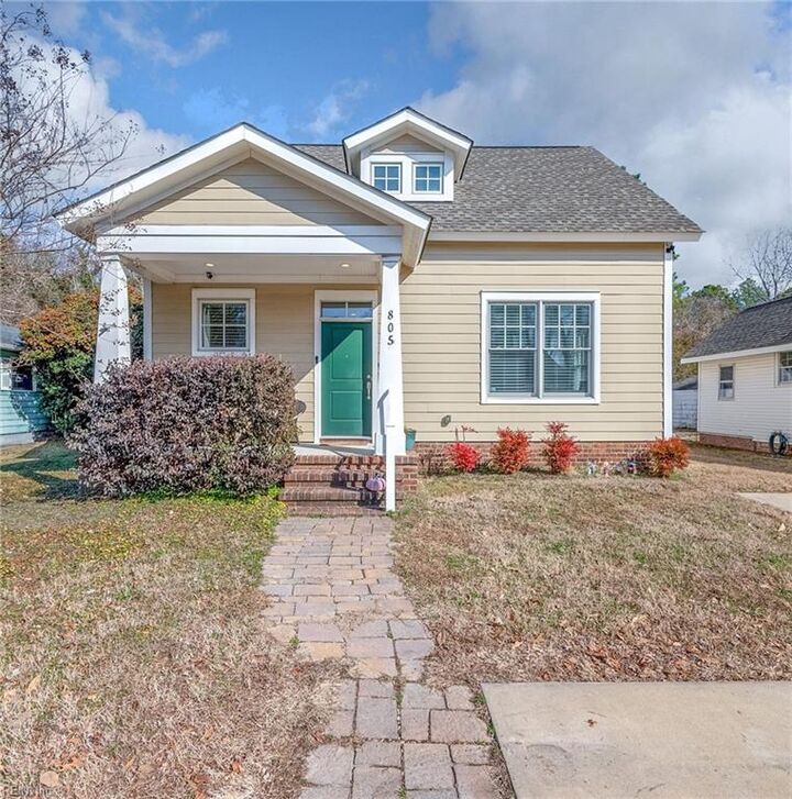 Property Photo: 805 Lafayette St VA 23185