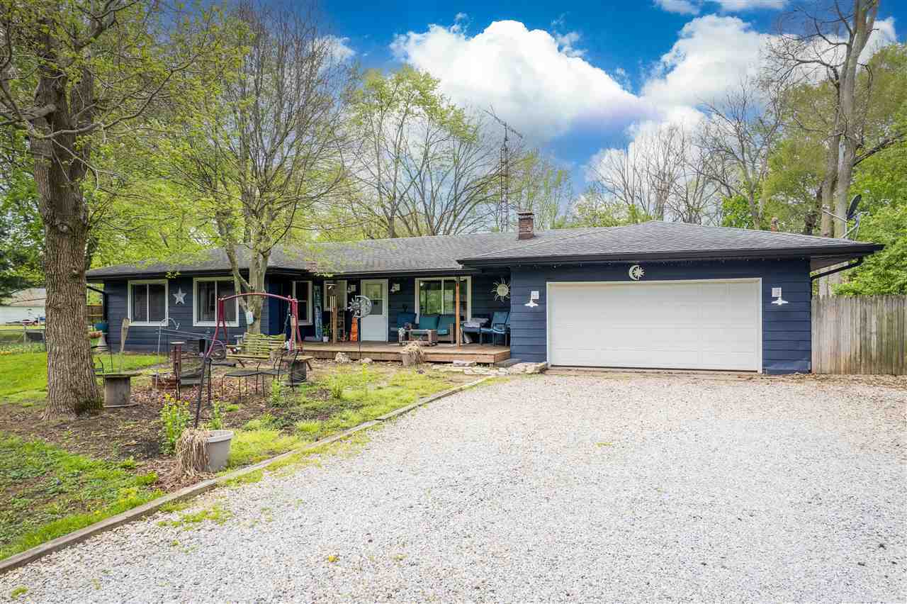 Property Photo: 1528 Linda Lane IN 47374