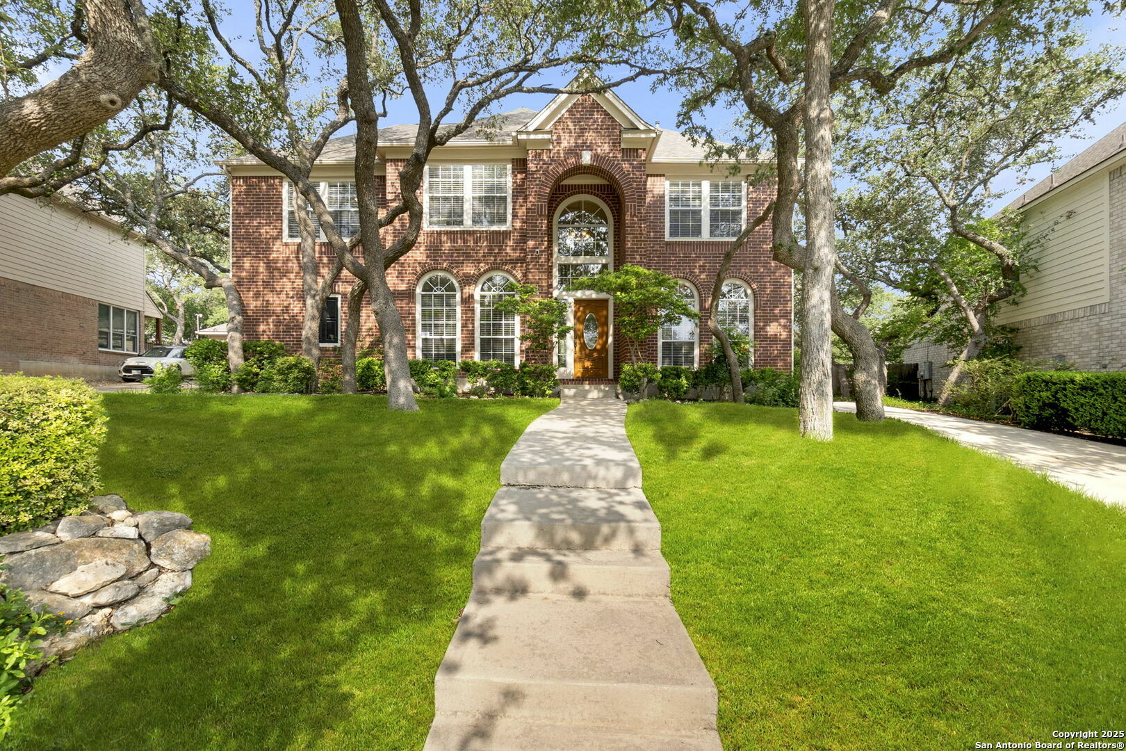 18721 Brookwood Forest  San Antonio TX 78258 photo