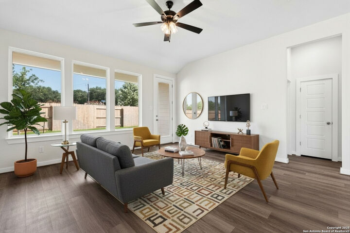 Property Photo: 15331 Twin Canyon TX 78247