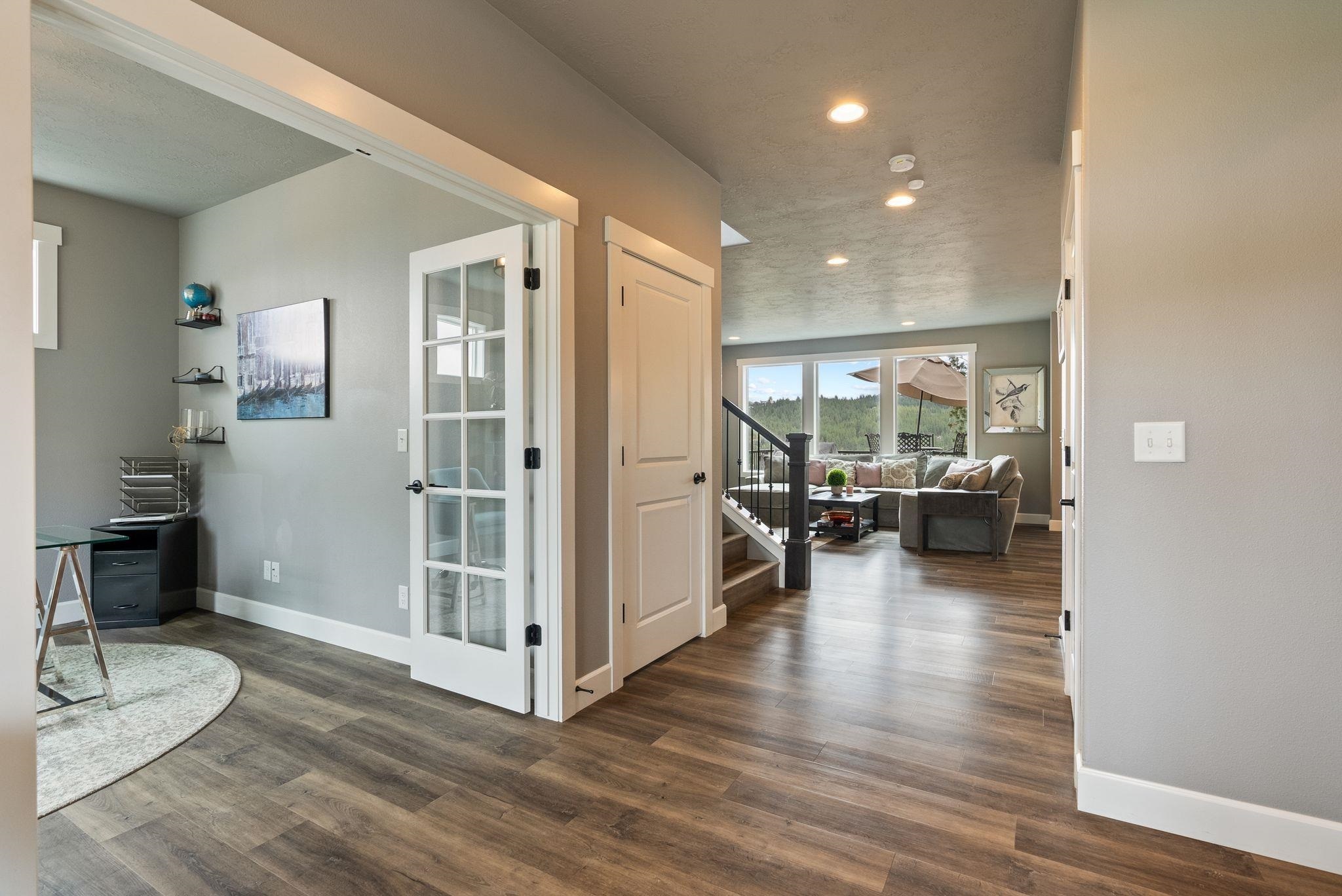 Property Photo: 4513 S Crows Nest Ln WA 99206