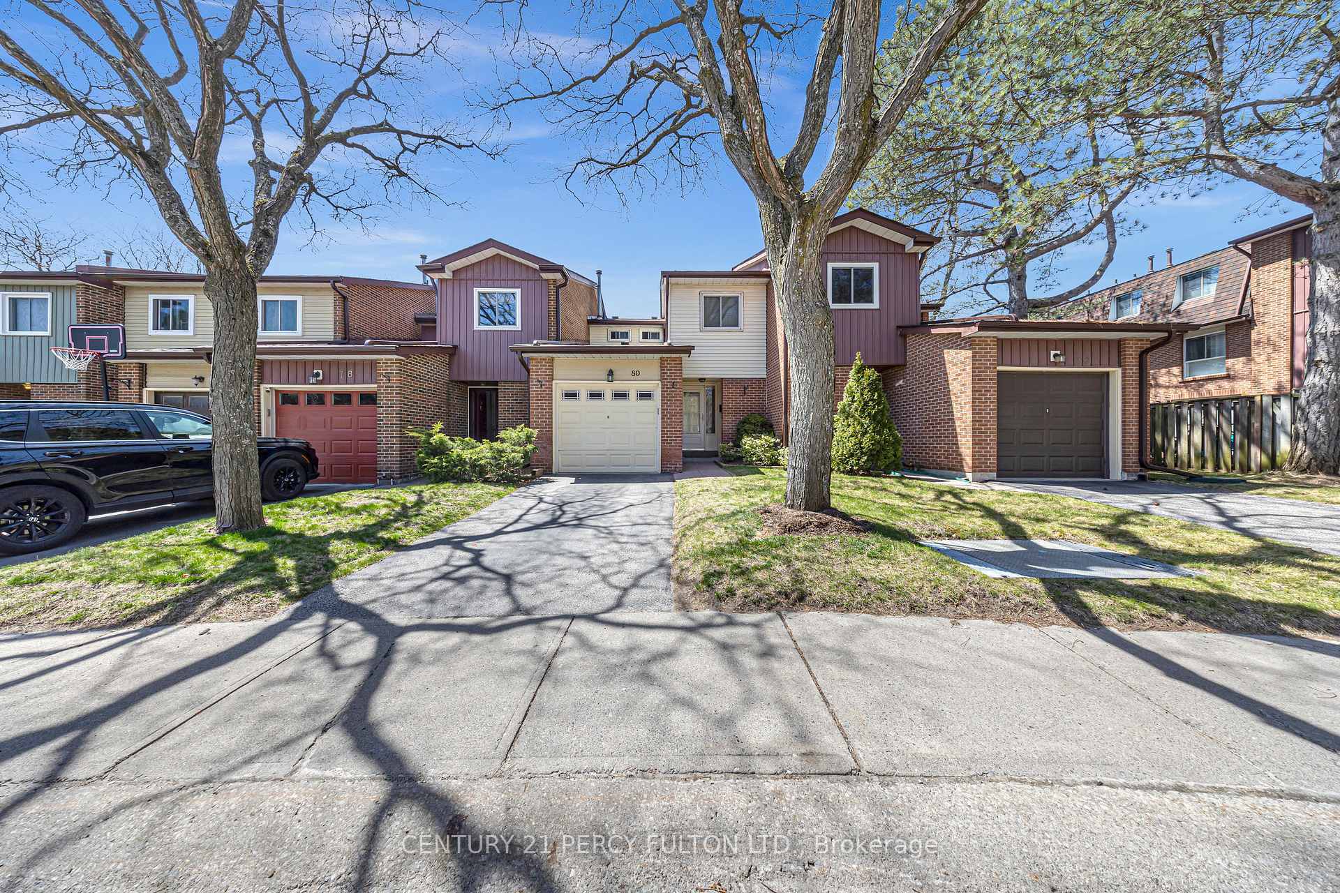 Property Photo: 4662 Kingston Road 80 ON M1E 4Y7