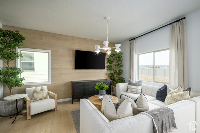 Property Photo: 141 N Gallery St UT 84045