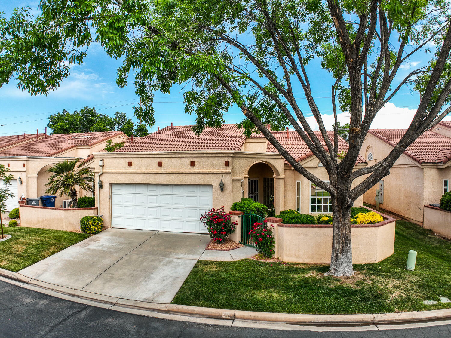 Property Photo: 1186 E 900 #8 UT 84790