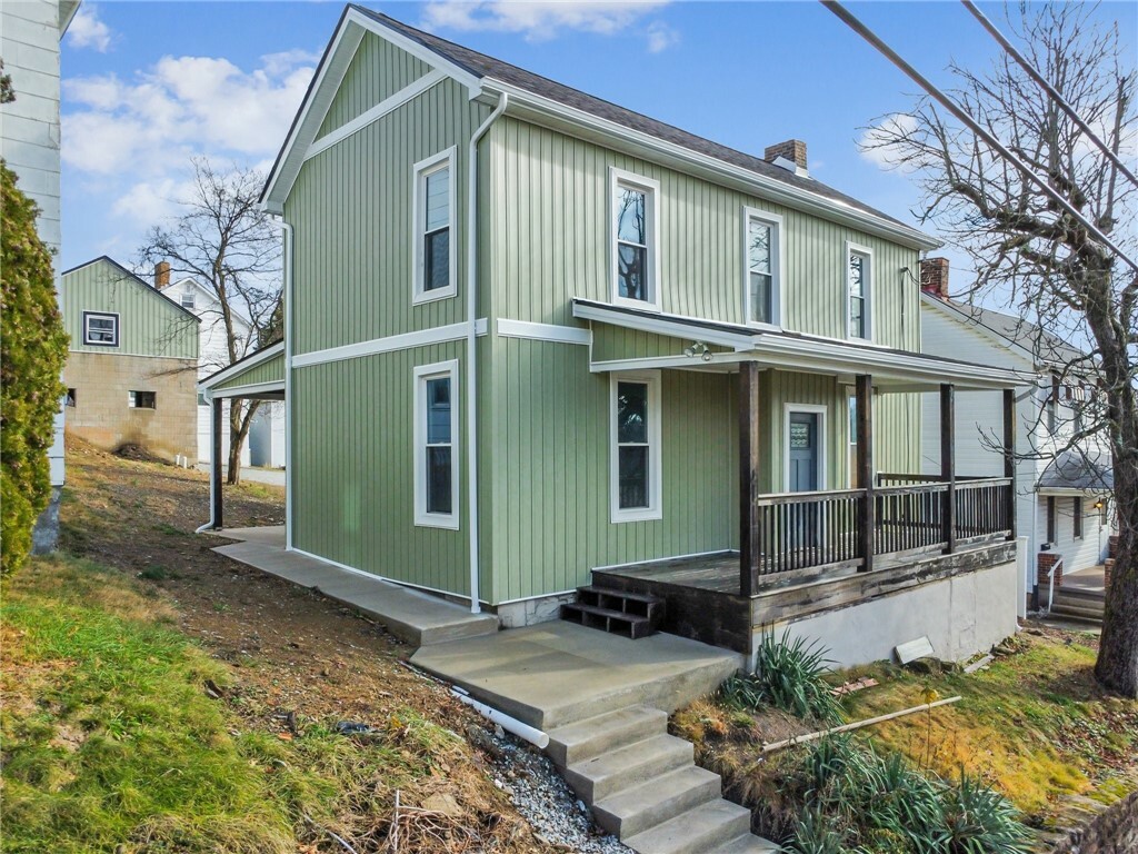 Property Photo: 627 Spruce St PA 15642