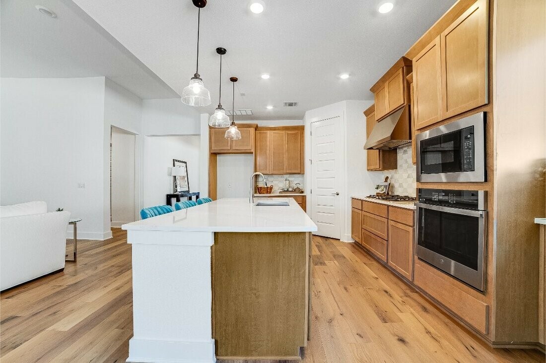 Property Photo: 9413 Flatbush Drive TX 78744
