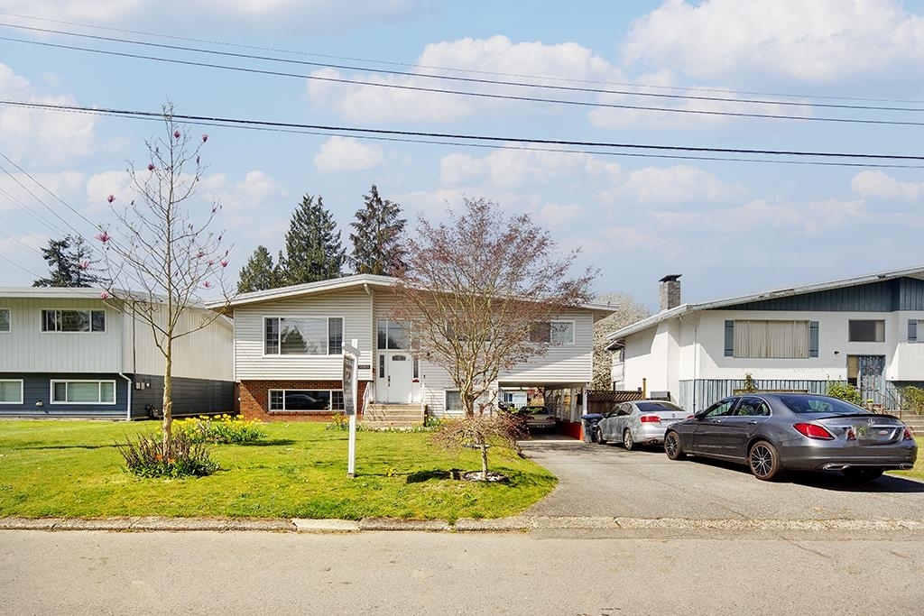 10263 Michel Place  Surrey BC V3T 3R1 photo