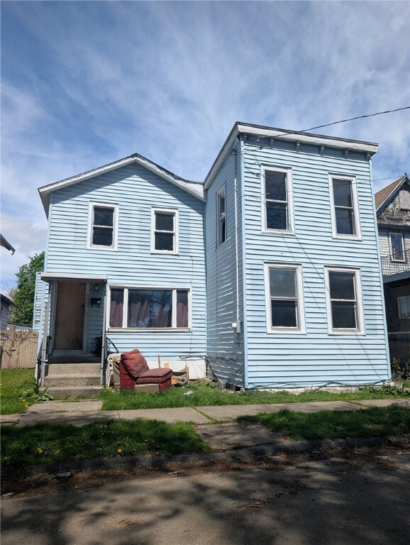 Property Photo: 559 E 3rd Street NY 14901