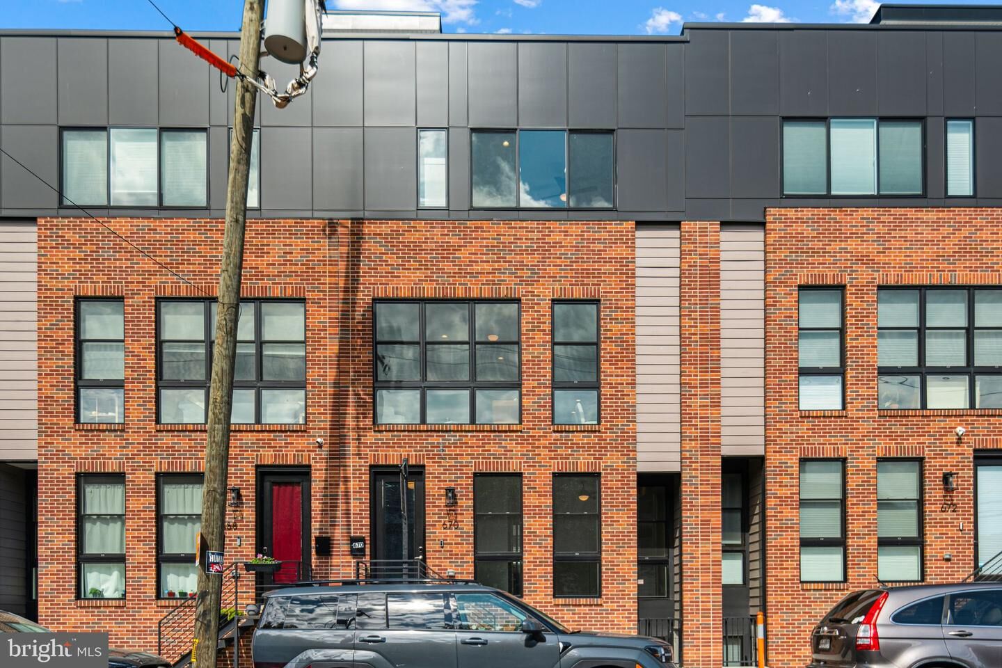 Property Photo: 670 N 13th Street PA 19123